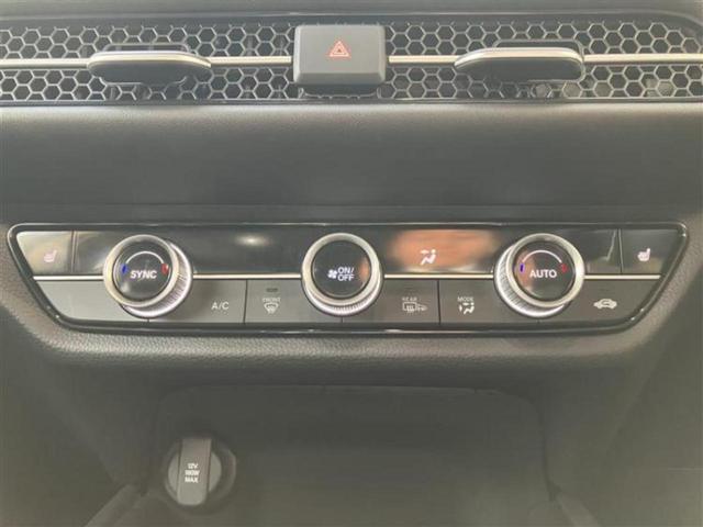 ZR-V 4WD eHEV X 新品タイヤ/保証書/純正 SDナビ/衝突安全装置/シートヒーター/車線逸脱防止支援システム/電動バックドア/ヘッドランプ LED/ETC/EBD付ABS/横滑り防止装置/アイドリングストップ 4WD(13枚目)