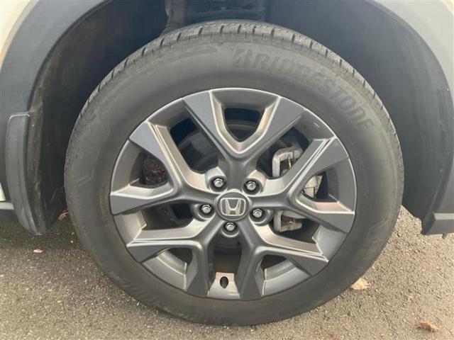 ZR-V 4WD eHEV X 新品タイヤ/保証書/純正 SDナビ/衝突安全装置/シートヒーター/車線逸脱防止支援システム/電動バックドア/ヘッドランプ LED/ETC/EBD付ABS/横滑り防止装置/アイドリングストップ 4WD(18枚目)