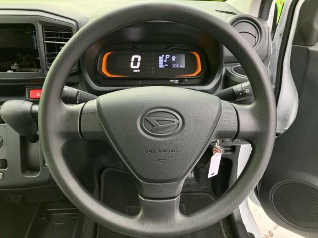 ＷＥＣＡＲＳの店舗にはキッズコーナーがございます！お子様連れのお客様もごゆっくり車選びをお楽しみいただける空間です！