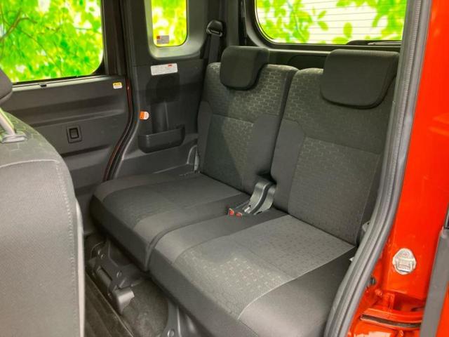 ＷＥＣＡＲＳでは各商談席に大型モニターをご用意しております！見やすい大画面でゆったりと全国の在庫をご覧いただけます！是非ご来店お待ちしております！