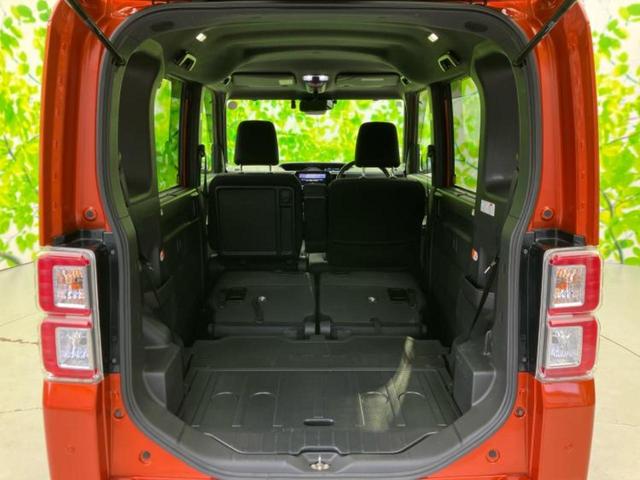 ＷＥＣＡＲＳでは各商談席に大型モニターをご用意しております！見やすい大画面でゆったりと全国の在庫をご覧いただけます！是非ご来店お待ちしております！