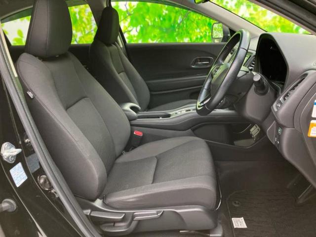 ヴェゼル ４ＷＤ　Ｘ・ホンダセンシング　新品タイヤ／保証書／純正　ＳＤナビ／シートヒーター／ヘッドランプ　ＬＥＤ／ＥＴＣ／ＥＢＤ付ＡＢＳ／横滑り防止装置／アイドリングストップ／フルセグＴＶ／エアバッグ　運転席／エアバッグ　助手席　４ＷＤ（4枚目）