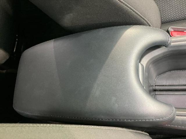 ヴェゼル ４ＷＤ　Ｘ・ホンダセンシング　新品タイヤ／保証書／純正　ＳＤナビ／シートヒーター／ヘッドランプ　ＬＥＤ／ＥＴＣ／ＥＢＤ付ＡＢＳ／横滑り防止装置／アイドリングストップ／フルセグＴＶ／エアバッグ　運転席／エアバッグ　助手席　４ＷＤ（32枚目）