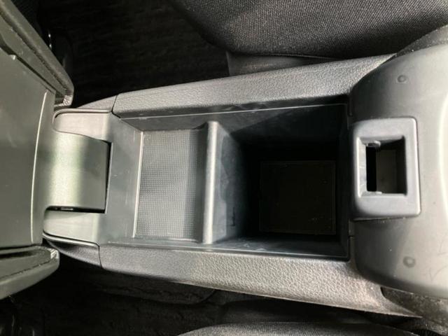 ヴェゼル ４ＷＤ　Ｘ・ホンダセンシング　新品タイヤ／保証書／純正　ＳＤナビ／シートヒーター／ヘッドランプ　ＬＥＤ／ＥＴＣ／ＥＢＤ付ＡＢＳ／横滑り防止装置／アイドリングストップ／フルセグＴＶ／エアバッグ　運転席／エアバッグ　助手席　４ＷＤ（33枚目）