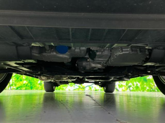 ヴェゼル ４ＷＤ　Ｘ・ホンダセンシング　新品タイヤ／保証書／純正　ＳＤナビ／シートヒーター／ヘッドランプ　ＬＥＤ／ＥＴＣ／ＥＢＤ付ＡＢＳ／横滑り防止装置／アイドリングストップ／フルセグＴＶ／エアバッグ　運転席／エアバッグ　助手席　４ＷＤ（48枚目）