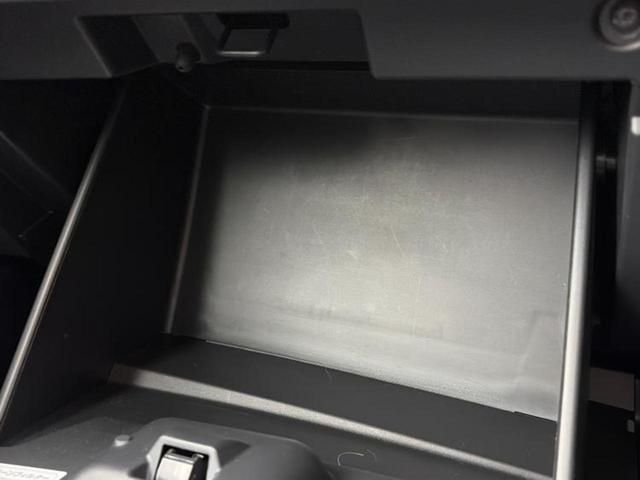 ＷＥＣＡＲＳでは登録（届出）済未使用車や走行距離１万ｋｍ未満の在庫車も多数ご用意しております！状態は良いものが良いけど、新車は高いな・・・そんなお客様にオススメです！