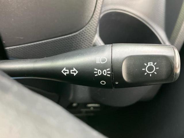 キックス ４ＷＤ　ＲＸ　純正　ＳＤナビ／シートヒーター　運転席／Ｂｌｕｅｔｏｏｔｈ接続／ＥＴＣ／ＡＢＳ／ワンセグＴＶ／エアバッグ　運転席／エアバッグ　助手席／アルミホイール　純正　１５インチ／パワーウインドウ　４ＷＤ（14枚目）