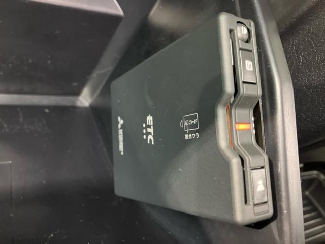 キックス ４ＷＤ　ＲＸ　純正　ＳＤナビ／シートヒーター　運転席／Ｂｌｕｅｔｏｏｔｈ接続／ＥＴＣ／ＡＢＳ／ワンセグＴＶ／エアバッグ　運転席／エアバッグ　助手席／アルミホイール　純正　１５インチ／パワーウインドウ　４ＷＤ（17枚目）