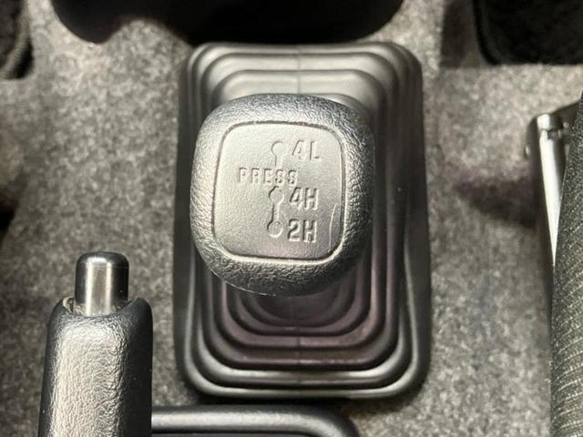 キックス ４ＷＤ　ＲＸ　純正　ＳＤナビ／シートヒーター　運転席／Ｂｌｕｅｔｏｏｔｈ接続／ＥＴＣ／ＡＢＳ／ワンセグＴＶ／エアバッグ　運転席／エアバッグ　助手席／アルミホイール　純正　１５インチ／パワーウインドウ　４ＷＤ（26枚目）