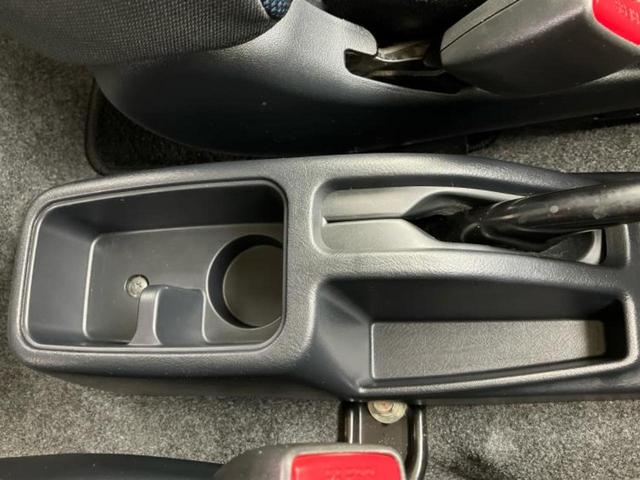 キックス ４ＷＤ　ＲＸ　純正　ＳＤナビ／シートヒーター　運転席／Ｂｌｕｅｔｏｏｔｈ接続／ＥＴＣ／ＡＢＳ／ワンセグＴＶ／エアバッグ　運転席／エアバッグ　助手席／アルミホイール　純正　１５インチ／パワーウインドウ　４ＷＤ（30枚目）