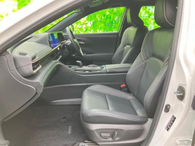 クラウンクロスオーバー ４ＷＤ　Ｇアドバンスドレザーパッケージ　新品タイヤ／保証書／ディスプレイオーディオ＋ナビ９インチ／デジタルインナーミラー／衝突安全装置／シートヒーター／全方位モニター／車線逸脱防止支援システム／シート　合皮／ヘッドランプ　ＬＥＤ　電動シート（6枚目）