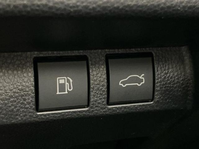 クラウンクロスオーバー ４ＷＤ　Ｇアドバンスドレザーパッケージ　新品タイヤ／保証書／ディスプレイオーディオ＋ナビ９インチ／デジタルインナーミラー／衝突安全装置／シートヒーター／全方位モニター／車線逸脱防止支援システム／シート　合皮／ヘッドランプ　ＬＥＤ　電動シート（27枚目）