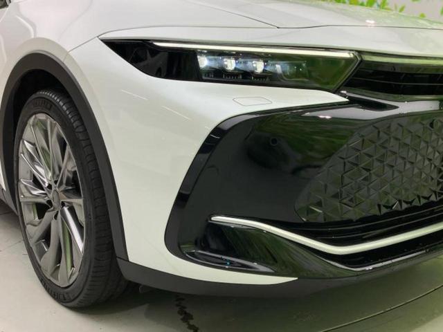 クラウンクロスオーバー ４ＷＤ　Ｇアドバンスドレザーパッケージ　新品タイヤ／保証書／ディスプレイオーディオ＋ナビ９インチ／デジタルインナーミラー／衝突安全装置／シートヒーター／全方位モニター／車線逸脱防止支援システム／シート　合皮／ヘッドランプ　ＬＥＤ　電動シート（46枚目）