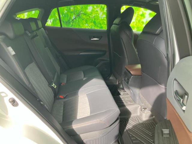 ハリアーハイブリッド Z 新品タイヤ/サンルーフ/JBL/保証書/純正 SDナビ/デジタルインナーミラー/衝突安全装置/車線逸脱防止支援システム/シート ハーフレザー/電動バックドア/ヘッドランプ LED/ETC バックカメラ(5枚目)