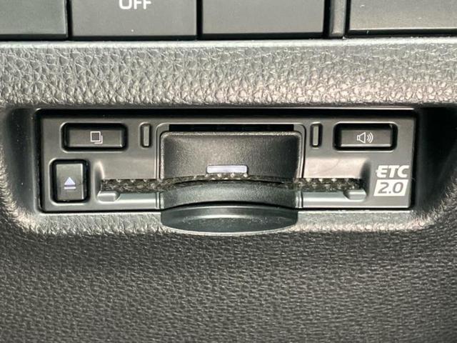 ハリアーハイブリッド Z 新品タイヤ/サンルーフ/JBL/保証書/純正 SDナビ/デジタルインナーミラー/衝突安全装置/車線逸脱防止支援システム/シート ハーフレザー/電動バックドア/ヘッドランプ LED/ETC バックカメラ(18枚目)