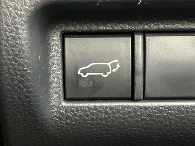 ハリアーハイブリッド Z 新品タイヤ/サンルーフ/JBL/保証書/純正 SDナビ/デジタルインナーミラー/衝突安全装置/車線逸脱防止支援システム/シート ハーフレザー/電動バックドア/ヘッドランプ LED/ETC バックカメラ(28枚目)