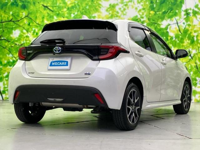 ヤリス ４ＷＤハイブリッドＺ　保証書／ディスプレイオーディオ＋ナビ８インチ／トヨタセーフティセンス／シートヒーター　前席／車線逸脱防止支援システム／シート　ハーフレザー／ドライブレコーダー　純正／ヘッドランプ　ＬＥＤ　バックカメラ（3枚目）