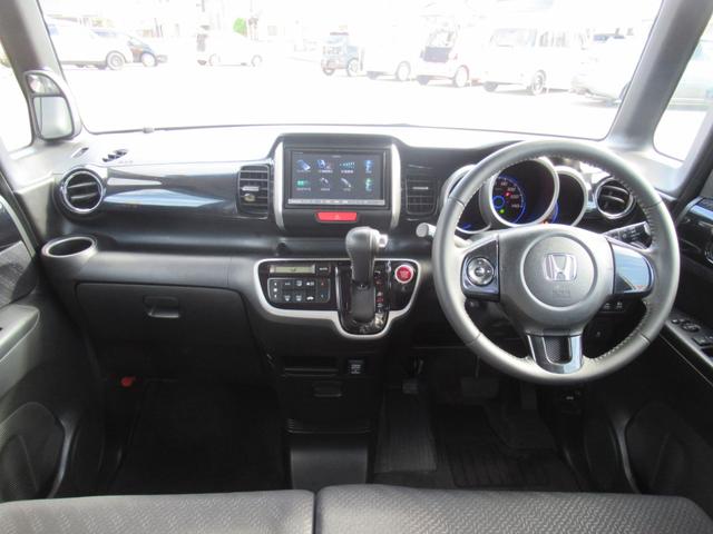 G SSパッケージ 禁煙車 1オーナー 特別仕様車&特別塗装色 東京仕入 走行39413KM 2020年製BS夏タイヤ Bluetoothオーディオ対応ストラーダSDナビ 両側自動ドア 室内LED オートAC Pスタート(2枚目)