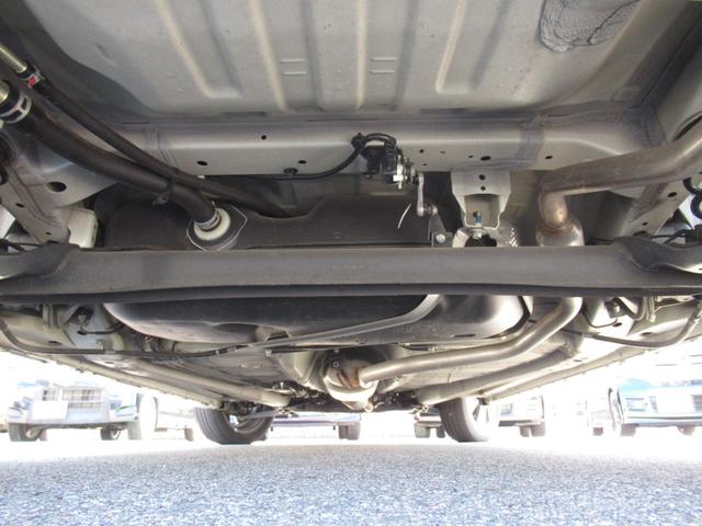 ハイブリッドT 禁煙車 SDナビ フルセグTV Bluetooth バックカメラ ETC 衝突軽減 レーンアシスト クルーズコントロール シートヒーター ヘッドアップディスプレイ Pスタート LEDライト&フォグ(51枚目)