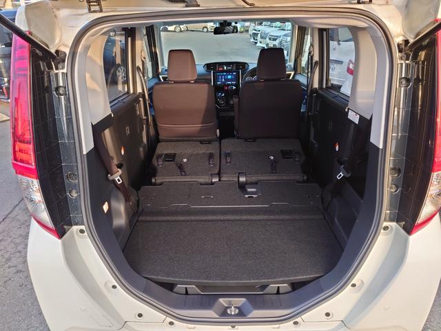 カスタムG-T 【禁煙】神奈川仕入 走行15400KM Bluetoothオーディオ対応9型SDナビ 衝突軽減ブレーキ クルコン リアセンサー Pスタート Bカメラ フルセグTV オートライト LED フォグ15AW(25枚目)