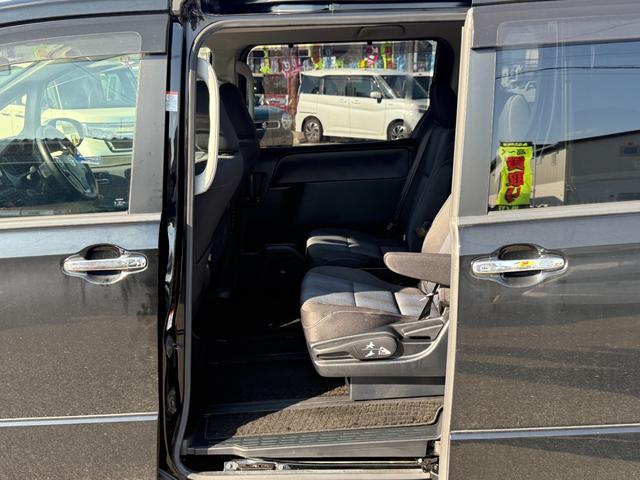 ヴォクシー ZS 煌(20枚目)