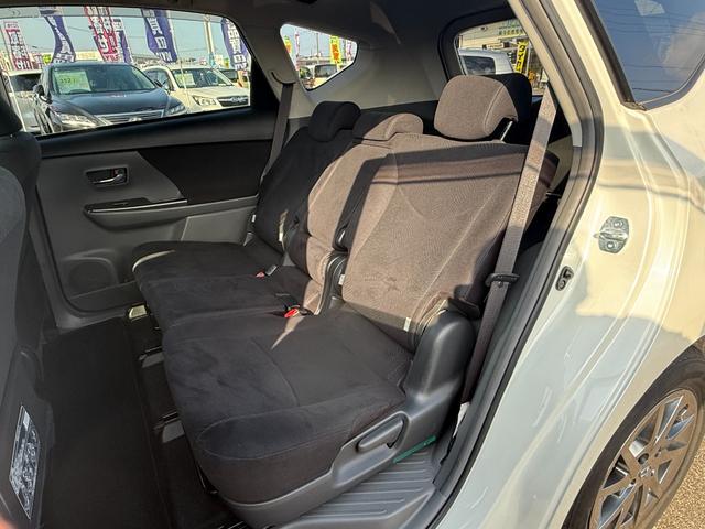 プリウスアルファ S チューン ブラック(20枚目)