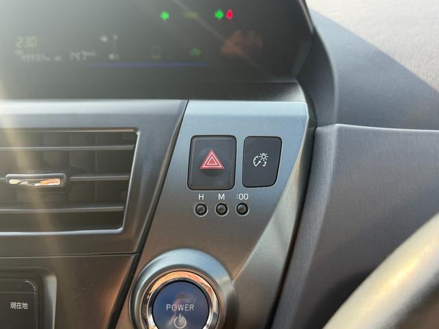 プリウスアルファ S チューン ブラック(32枚目)