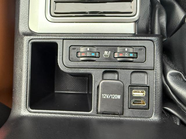 ランドクルーザープラド TX Lパッケージ 70thアニバーサリーリミテッド(4枚目)