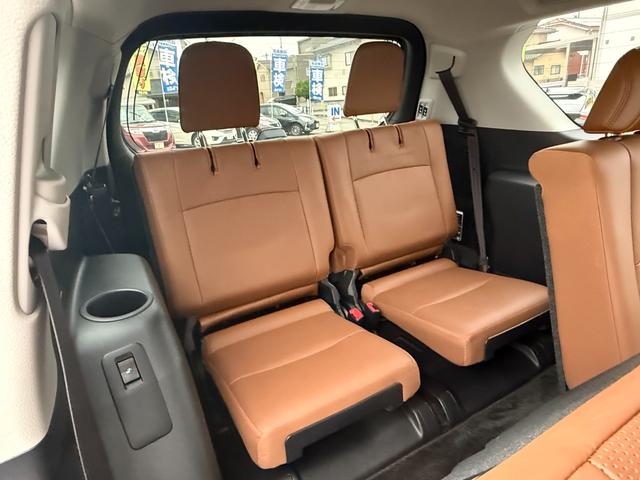 ランドクルーザープラド TX Lパッケージ 70thアニバーサリーリミテッド(15枚目)