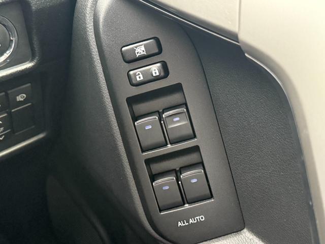 ランドクルーザープラド TX Lパッケージ 70thアニバーサリーリミテッド(38枚目)