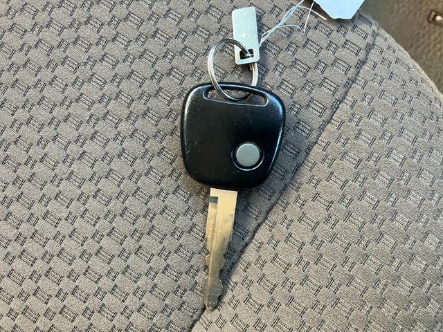 電波式キーレスエントリー、ドアロックの開閉をボタン一つで。