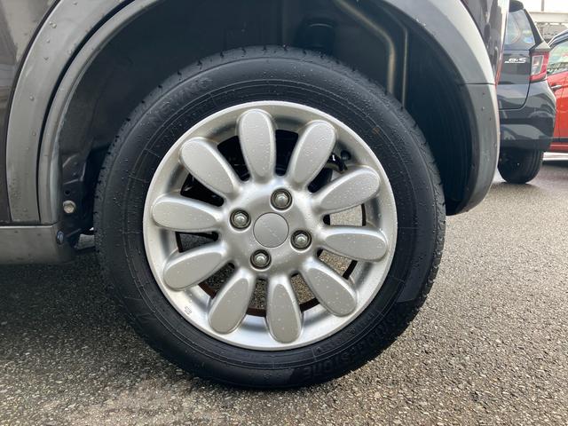 アルトラパン X 2WD 7インチナビ(TV付) バックカメラ レーダーブレーキサポート ディスチャージヘッドランプ 運転席シートヒーター オートライト 6スピーカー 14インチアルミホイール(18枚目)