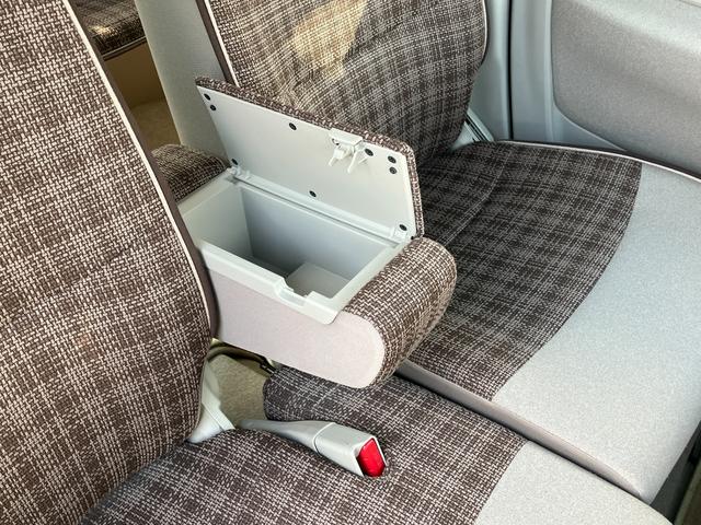 アルトラパン X 2WD 7インチナビ(TV付) バックカメラ レーダーブレーキサポート ディスチャージヘッドランプ 運転席シートヒーター オートライト 6スピーカー 14インチアルミホイール(31枚目)