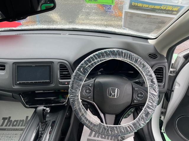 X・ホンダセンシング 4WD ドライブレコーダー ETC バックカメラ オートクルーズコントロール レーンアシスト 衝突被害軽減システム ナビ TV LEDヘッドランプ アルミホイール スマートキー アイドリングストップ(3枚目)
