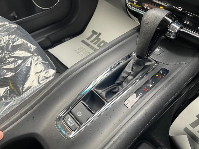 X・ホンダセンシング 4WD ドライブレコーダー ETC バックカメラ オートクルーズコントロール レーンアシスト 衝突被害軽減システム ナビ TV LEDヘッドランプ アルミホイール スマートキー アイドリングストップ(11枚目)