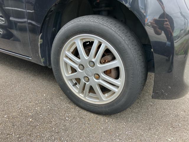 タント L キーレスエントリー アイドリングストップ ナビTV Bluetooth ベンチシート 寒冷地仕様 運転席・助手席エアバック ABS ESC 盗難防止システム 衝突安全ボディ エアコン(10枚目)