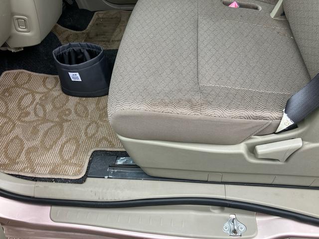 タント X キーレスエントリー ナビTV バックカメラ CD 盗難防止システム 運転席・助手席エアバック ABS 衝突安全ボディ エアコン パワーステアリング パワーウインドウ(30枚目)