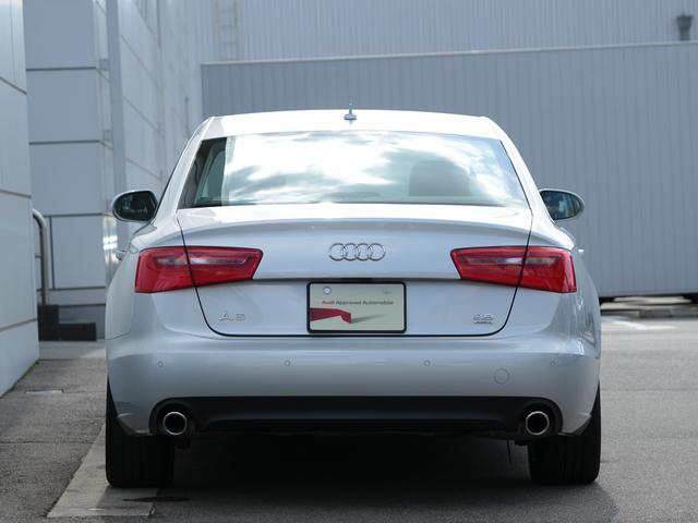 2.8FSIクワトロ 4WD LEDヘッドライト(5枚目)