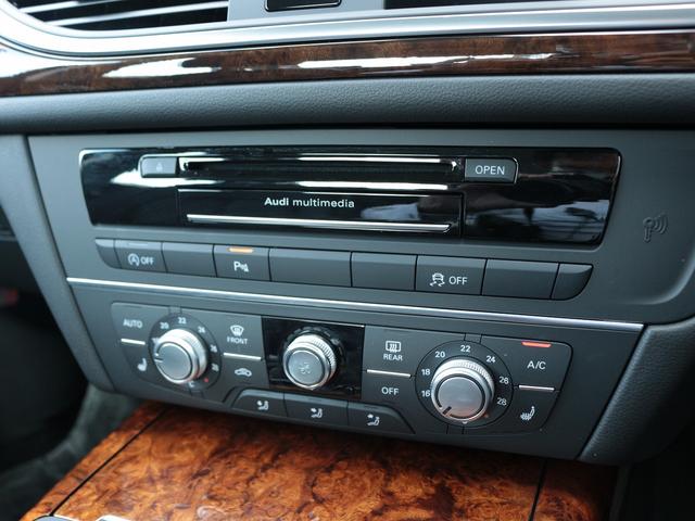 2.8FSIクワトロ 4WD LEDヘッドライト(15枚目)