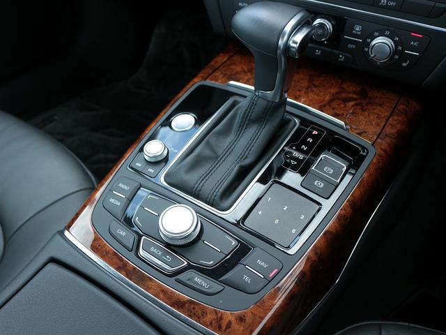 2.8FSIクワトロ 4WD LEDヘッドライト(16枚目)