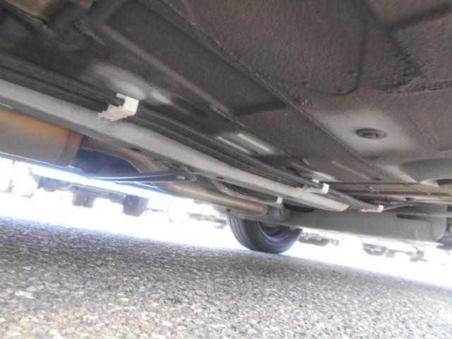 ラクティス Ｘ　ウェルキャブ　車いす仕様車スロープタイプ　タイプＩ　助手席側リアシート付　５人乗り　ＣＤオーディオ　キーレスエントリー　エアサス　電動格納ミラー（28枚目）