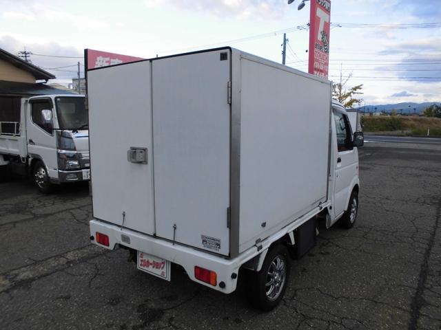 キャリイトラック 　中温冷蔵冷凍車（7枚目）
