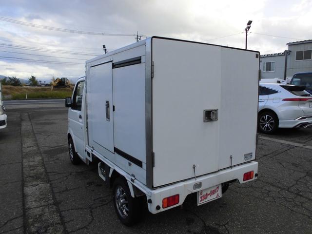 キャリイトラック 　中温冷蔵冷凍車（8枚目）