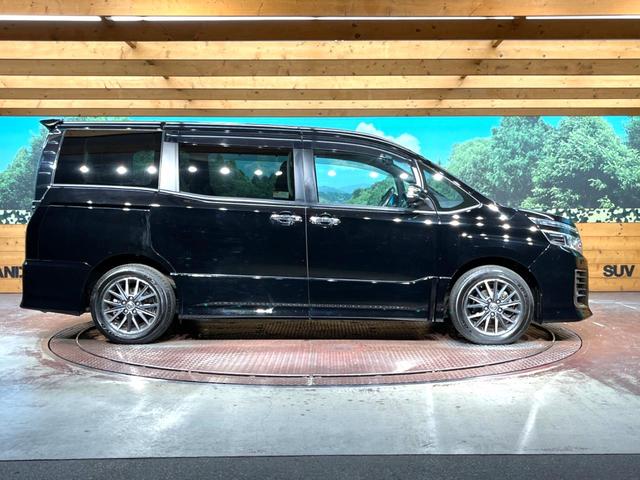 ZS 煌 フリップダウン 両側電動 衝突軽減 禁煙車 SDナビ バックカメラ Bluetooth再生 フルセグTV ETC LEDヘッド スマートキー ドラレコ クリアランスソナー 7人乗 オートハイビ―ム(45枚目)