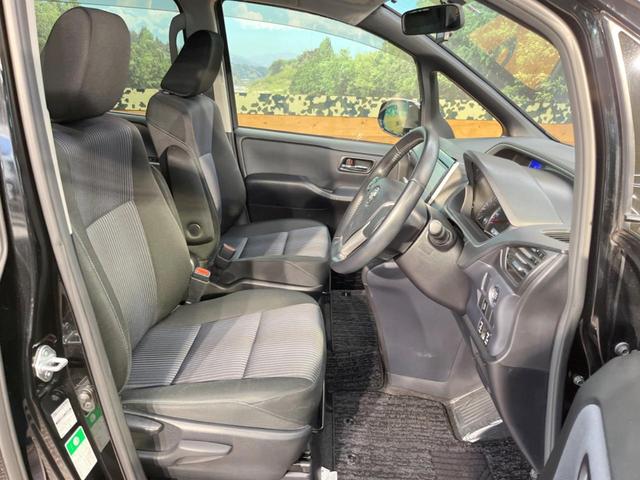 ZS 煌 純正9型ナビ フリップダウン 両側電動スライドドア 禁煙車 バックカメラ Bluetooth再生 フルセグ ETC LEDヘッドライト 革巻きステアリング 純正16インチアルミホイール(9枚目)