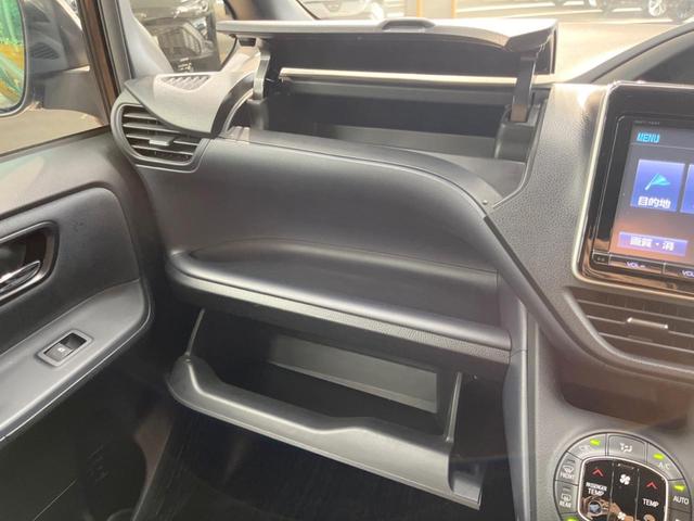 ZS 煌 純正9型ナビ フリップダウン 両側電動スライドドア 禁煙車 バックカメラ Bluetooth再生 フルセグ ETC LEDヘッドライト 革巻きステアリング 純正16インチアルミホイール(45枚目)