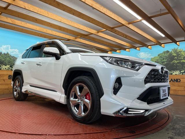 ＲＡＶ４ Ｇ　４ＷＤ　モデリスタエアロ　９型純正ナビ　全周囲カメラ　寒冷地仕様　ＡＣ１００Ｖ電源　トヨタセーフティセンス　レーダークルーズ　禁煙車　パワーバックドア　合皮シート　前席シートヒーター　パワーシート（16枚目）