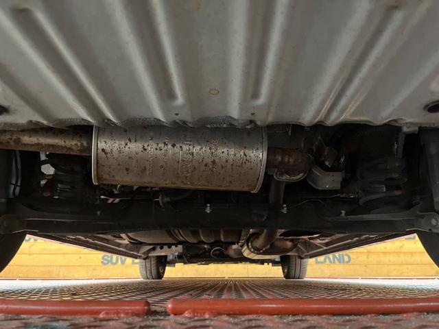 セレナ ハイウェイスター 純正9型ナビ 両側電動ドア バックカメラ エマージェンシーブレーキ 禁煙車 オートライト オートエアコン スマートキー ビルトインETC 純正16インチアルミ リアエアコン 純正革巻きハンドル(19枚目)