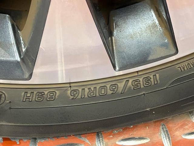 セレナ ハイウェイスター 純正9型ナビ 両側電動ドア バックカメラ エマージェンシーブレーキ 禁煙車 オートライト オートエアコン スマートキー ビルトインETC 純正16インチアルミ リアエアコン 純正革巻きハンドル(31枚目)