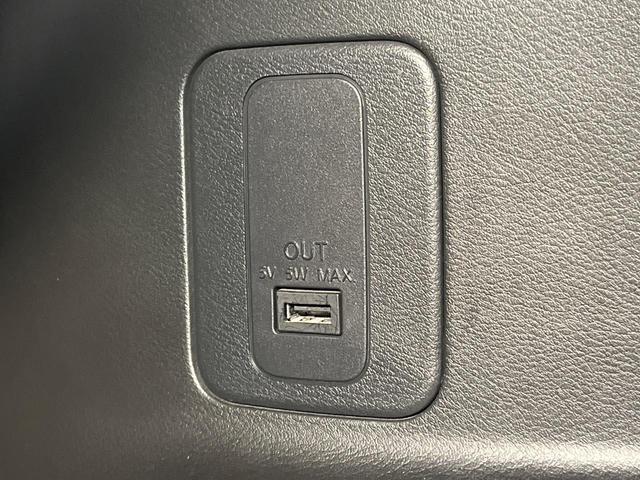 セレナ ハイウェイスター 純正9型ナビ 両側電動ドア バックカメラ エマージェンシーブレーキ 禁煙車 オートライト オートエアコン スマートキー ビルトインETC 純正16インチアルミ リアエアコン 純正革巻きハンドル(48枚目)